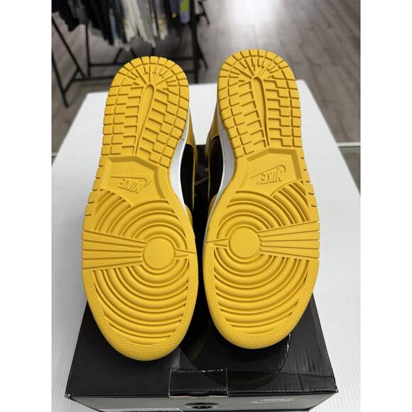 Size 8 - Nike Wu-Tang Clan x Dunk Hi Retro PRM Black/Yellow HJ4320-001 2024 main image 7